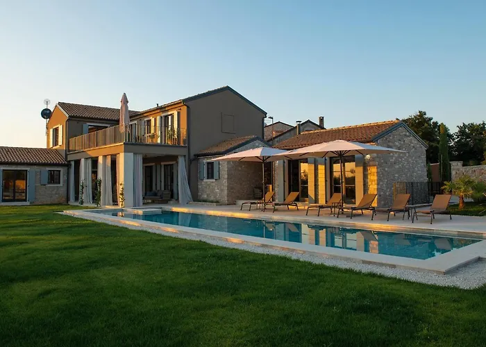 Casa Cupra